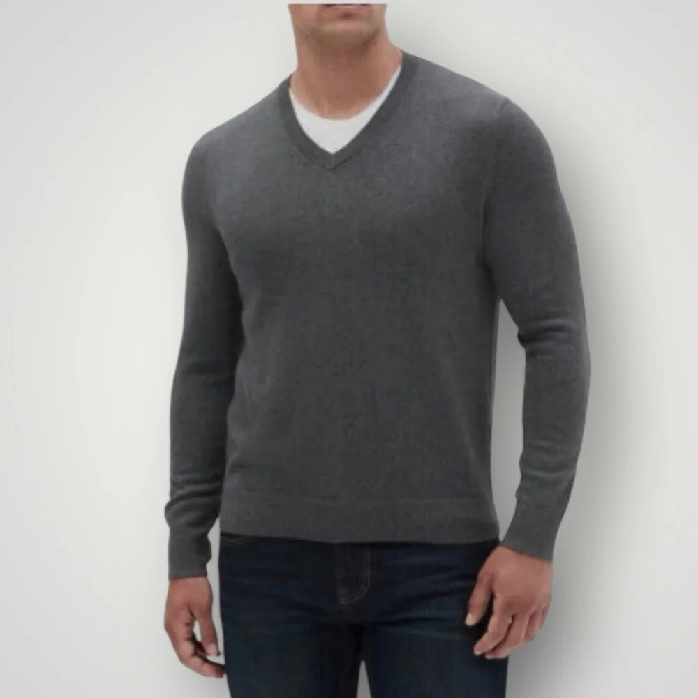 Banana Republic Grey Luxury Blend V-Neck Pullover Sweater Men’s Large
